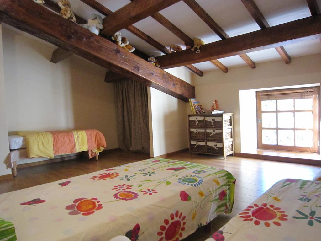 La Frandomiere Bed and Breakfast Saint-Martin-de-Londres Δωμάτιο φωτογραφία